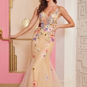 Colette CL2085 Dress